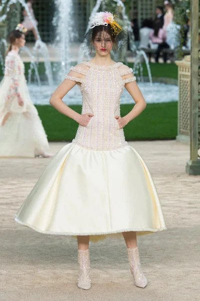 Look 55